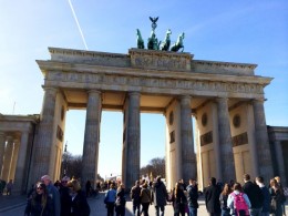brandenburg-gate-berlin-photo
