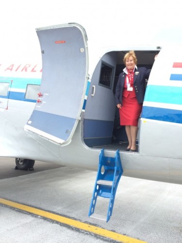 klm-dc3-flight-attendant-photo