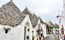 Exploring the Itria Valley in Puglia alberobello-trulli-photo