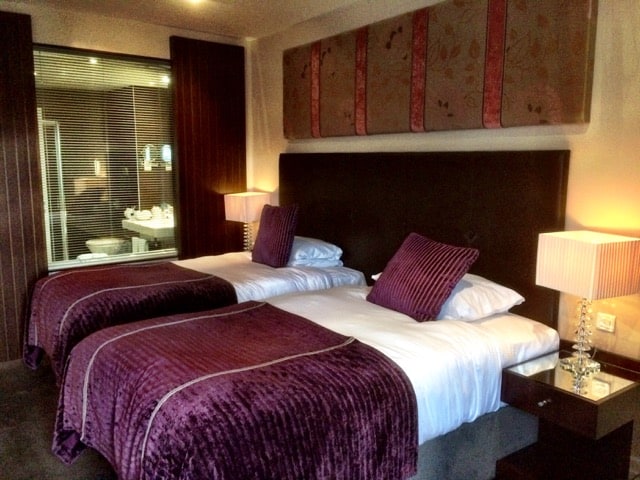 the-ross-hotel-killarney-room-photo