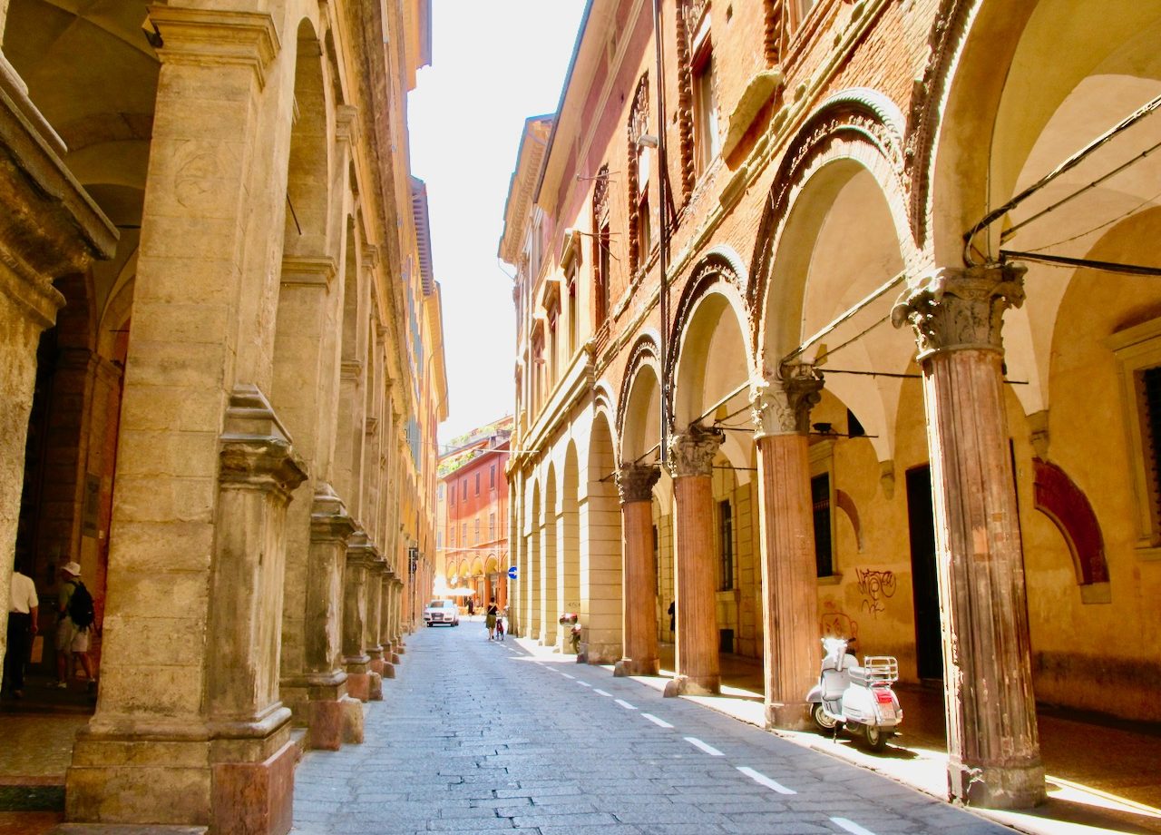Photos Of Bologna Attractions Street Scenes Architecture And Food
