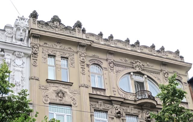 art-nouveau-architecture-riga-photo