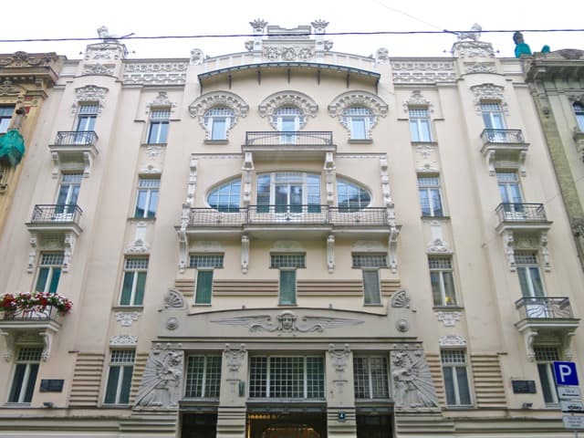 alberta-street-art-nouveau-riga-photo