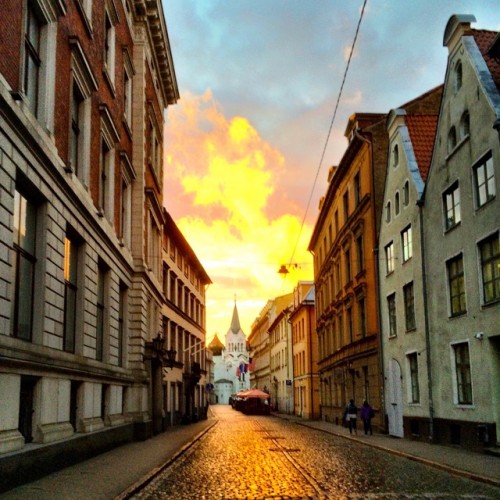 riga-sunset-photo