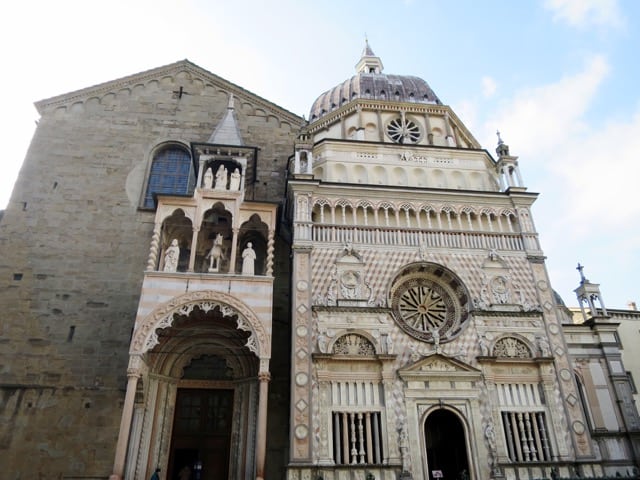 bergamo-basilica-capella-entrance-photo