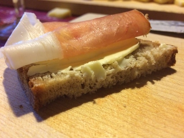 bread-butter-bacon-photo