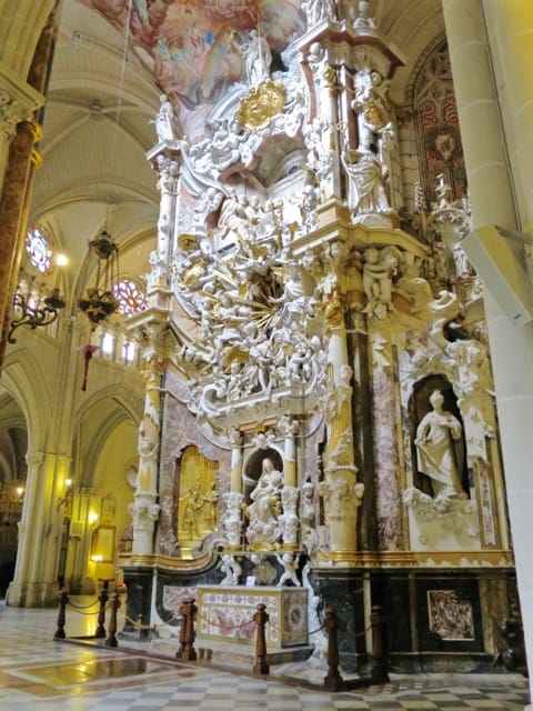 el-transparante-altar-toledo-cathedral-photo