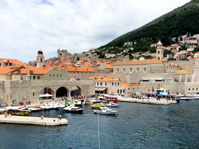dubrovnik-harbour-old-town-photo