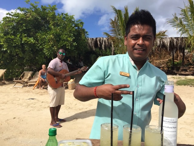 zilwa-attitude-island-cocktail-photo