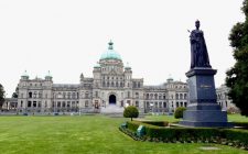 Ten things to do in Victoria, British Columbia victoria-legislative-buildings-photo