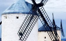 The windmills of Consuegra windmills-consuegra-photo