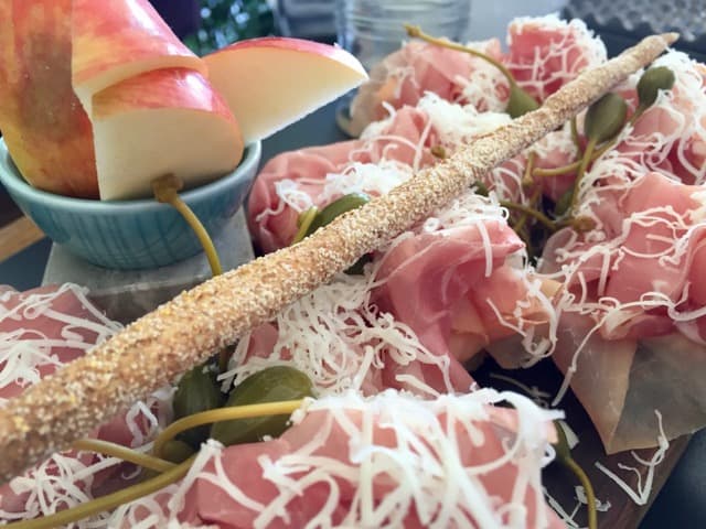bar-albert-graz-snacks-photo