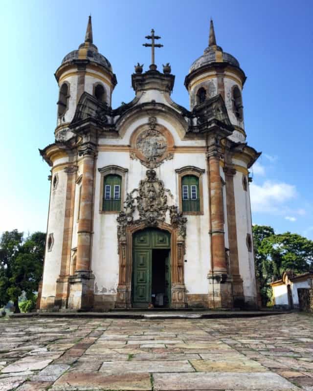 igreja-de-sao-francisco-ouro-preto-photo