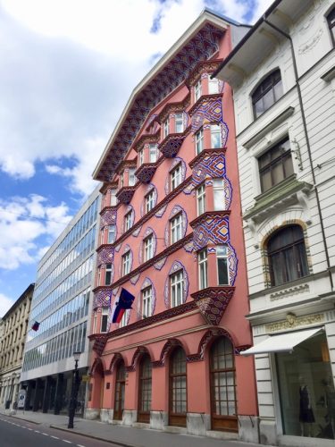 art-nouveau-architecture-ljubljana-photo