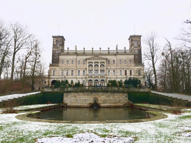 albrechtsberg-palace-dresden-photo