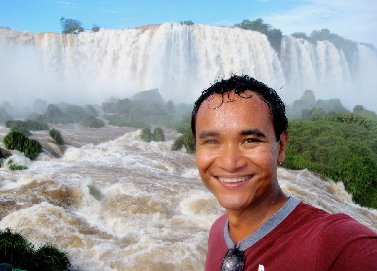 keith-velvet-escape-iguacu-falls-brazil-photo