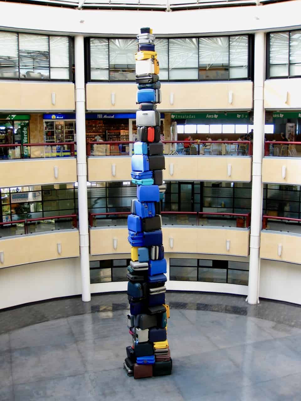tower-of-bags-santiago-airport-photo