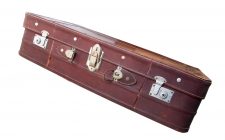 Why I prefer to travel with hand luggage only suitcase