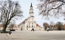 Day trip to Kaunas town-hall-kaunas-photo
