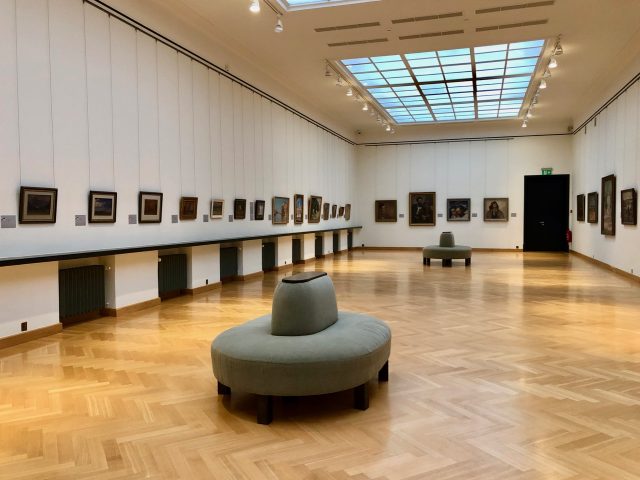 M.K. Čiurlionis Museum of Art hall photo