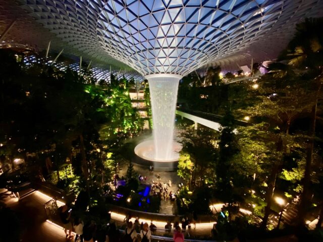 jewel-changi-light-and-sound-show-photo