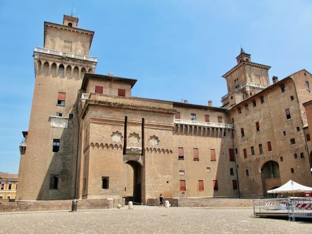 things to see in ferrara