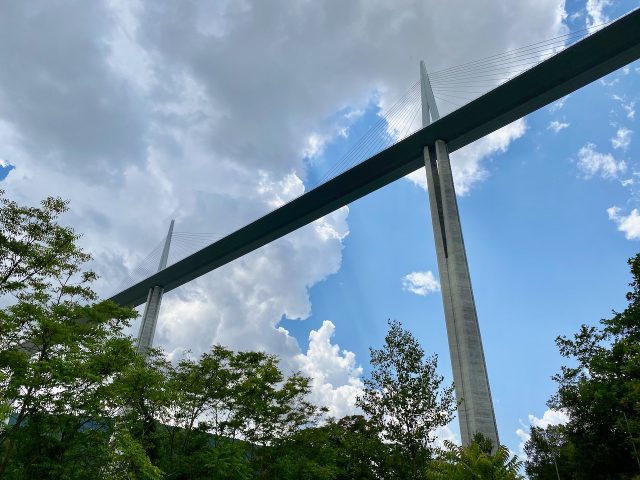 millau-viaduct-P2-base-photo