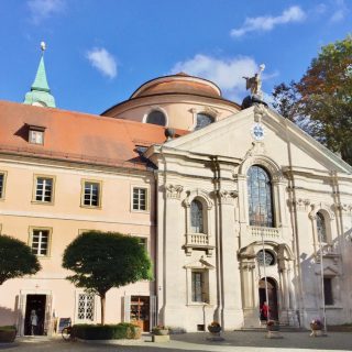 weltenburg-oldest-monastic-brewery-world-photo