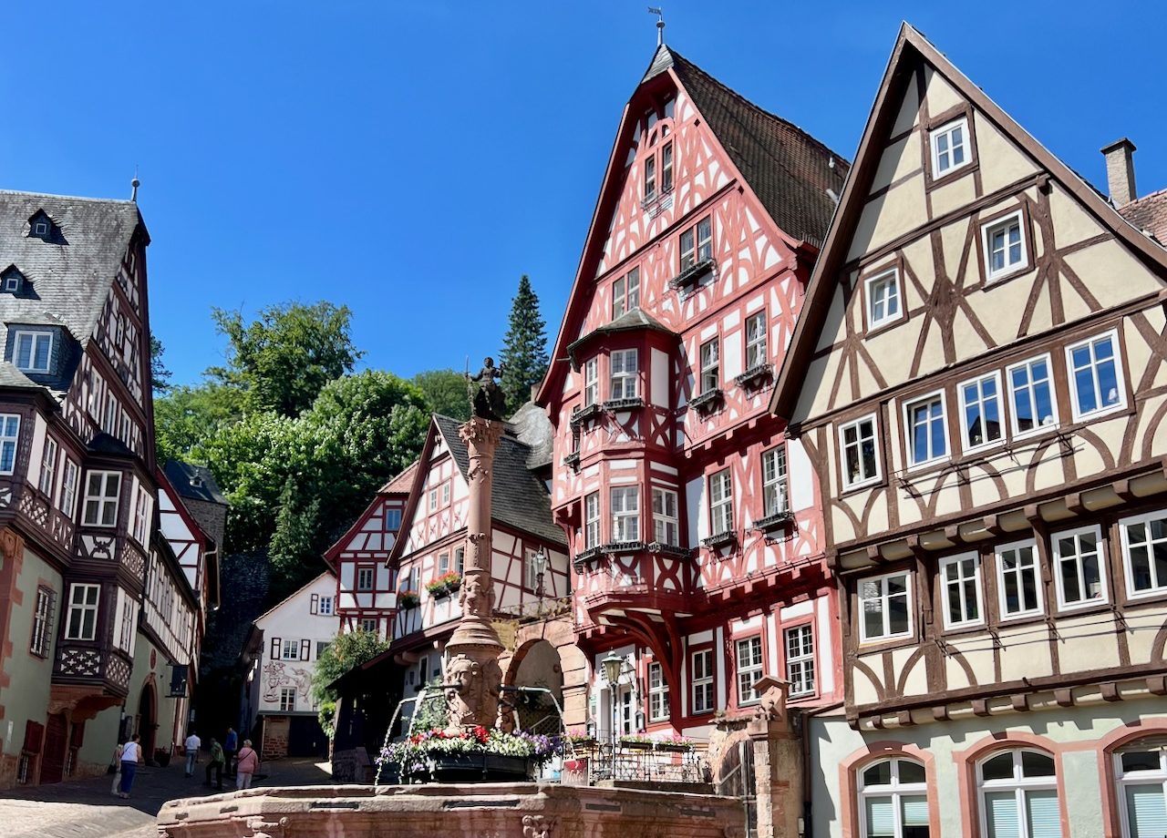 things to do in miltenberg