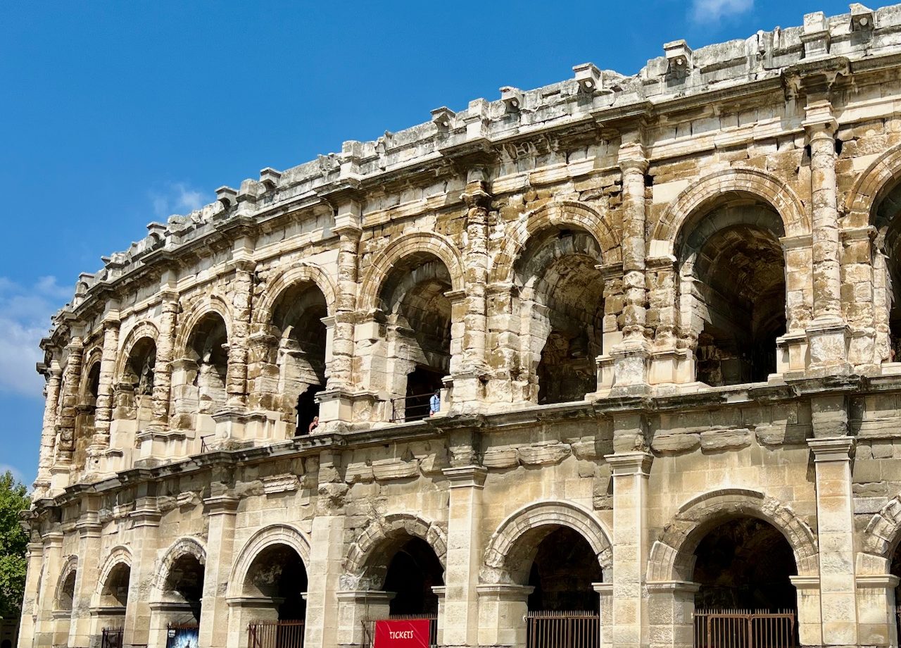 things to do nimes day trip