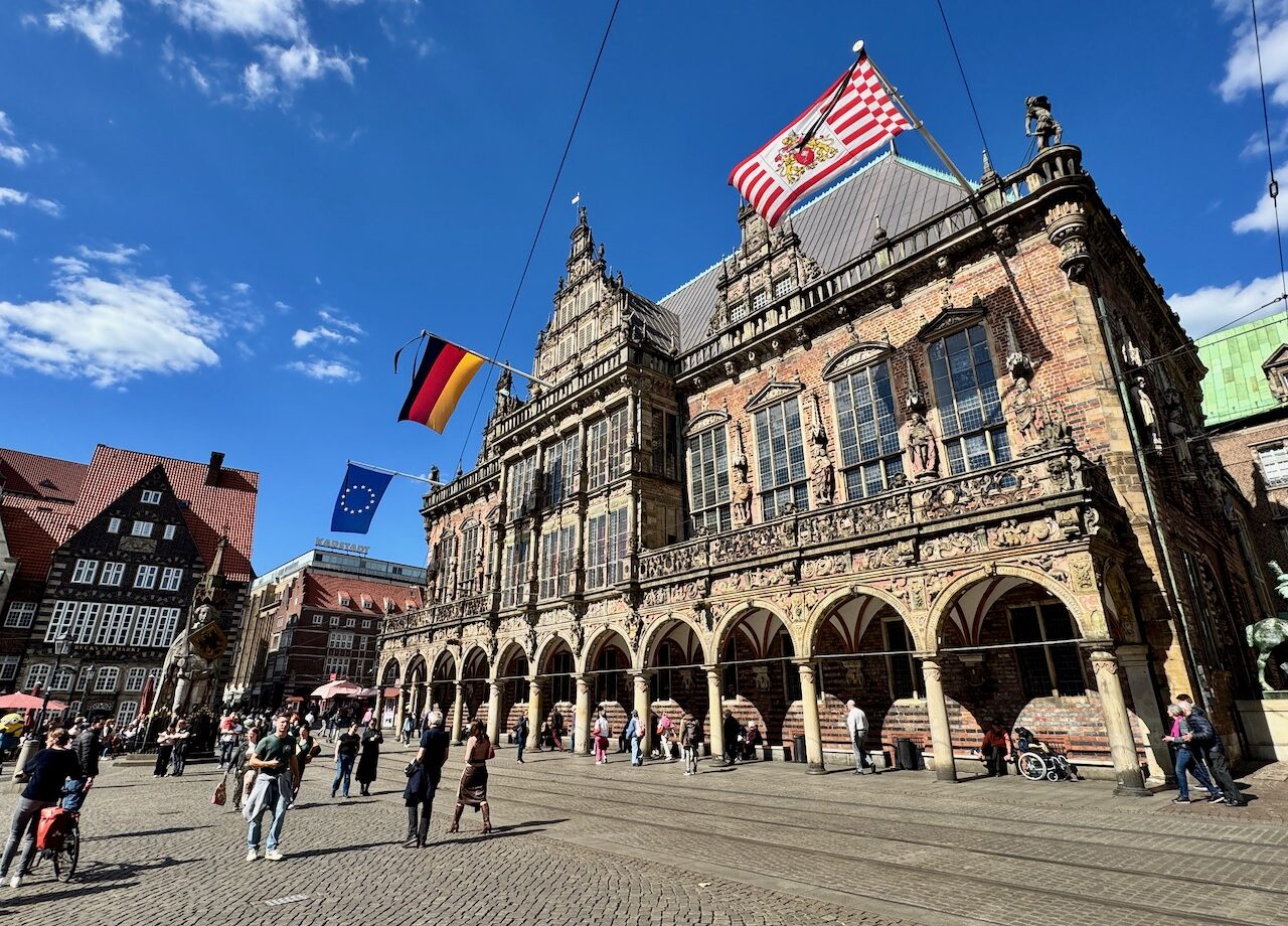 things to see in bremen walking tour
