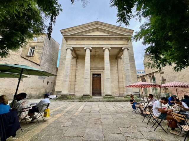 Things to see and do in Bordeaux - walking routes where to go in bordeaux
