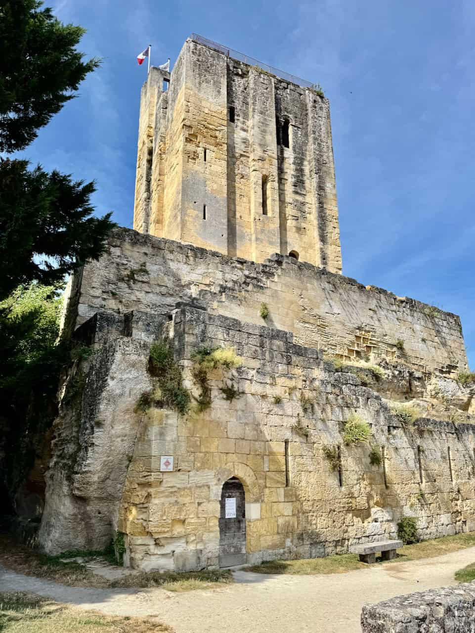 Things to see in Saint-Émilion saint emilion top sights