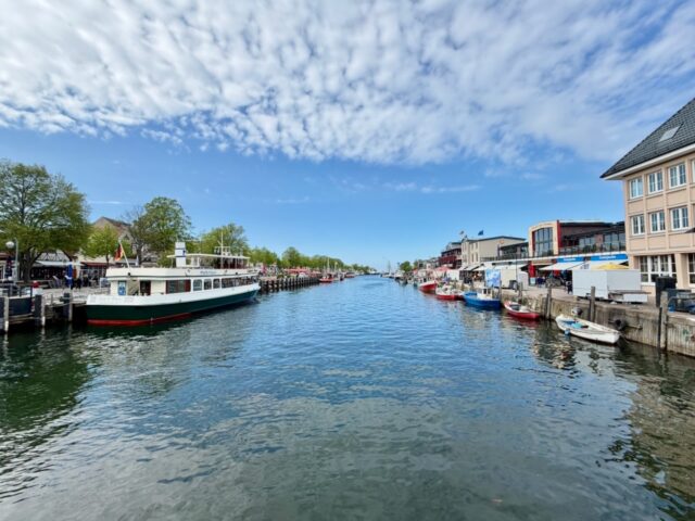 things to see in warnemünde