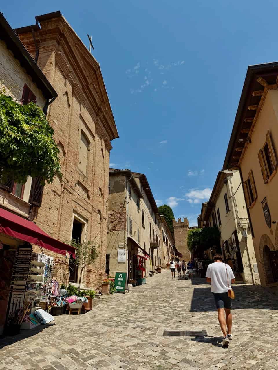 things to see in gradara